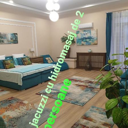 Imperial Rooms - Ultracentral - Jacuzzi Cu Hidromasaj Oradea Buitenkant foto