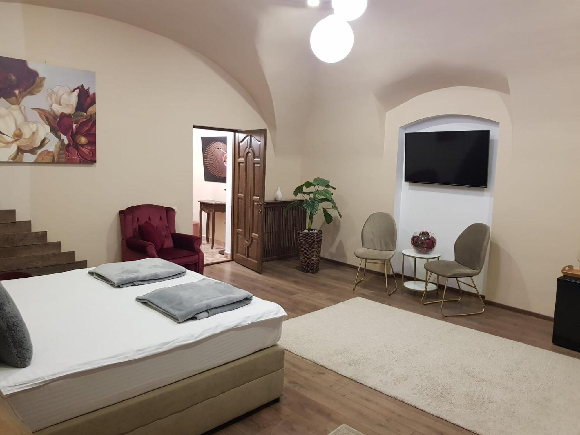Imperial Rooms - Ultracentral - Jacuzzi Cu Hidromasaj Oradea Buitenkant foto