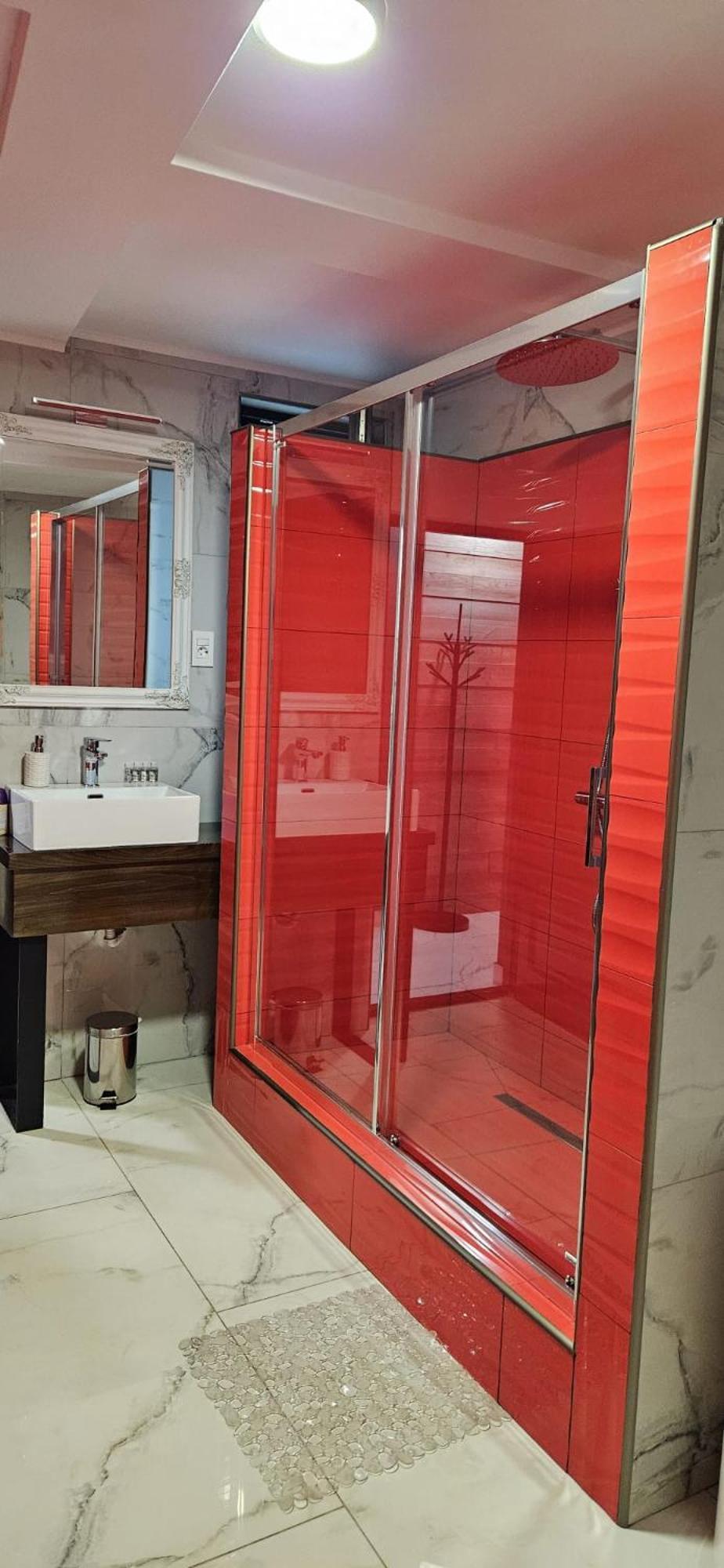 Imperial Rooms - Ultracentral - Jacuzzi Cu Hidromasaj Oradea Buitenkant foto