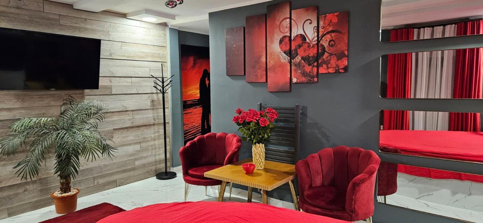 Imperial Rooms - Ultracentral - Jacuzzi Cu Hidromasaj Oradea Buitenkant foto