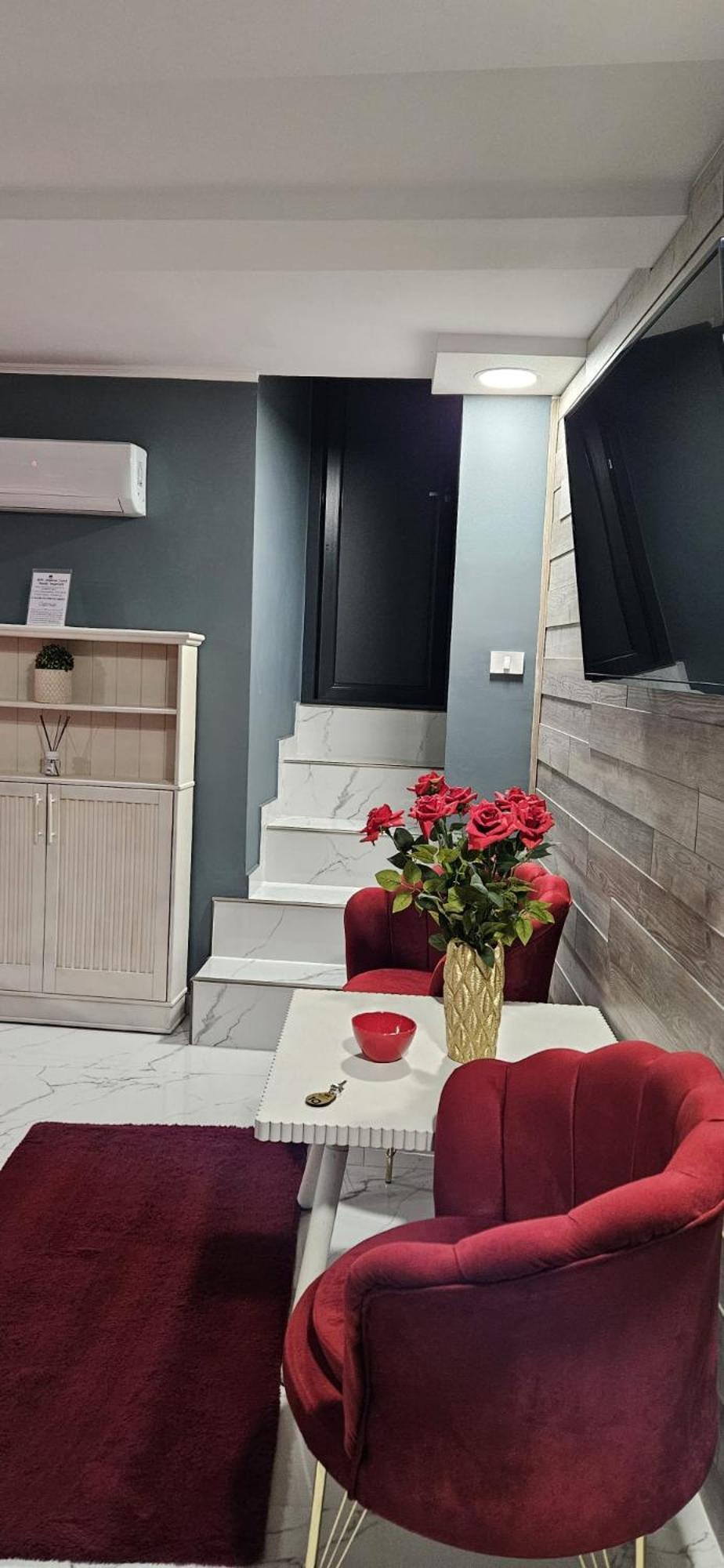 Imperial Rooms - Ultracentral - Jacuzzi Cu Hidromasaj Oradea Buitenkant foto