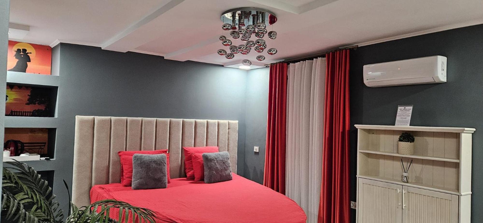 Imperial Rooms - Ultracentral - Jacuzzi Cu Hidromasaj Oradea Buitenkant foto