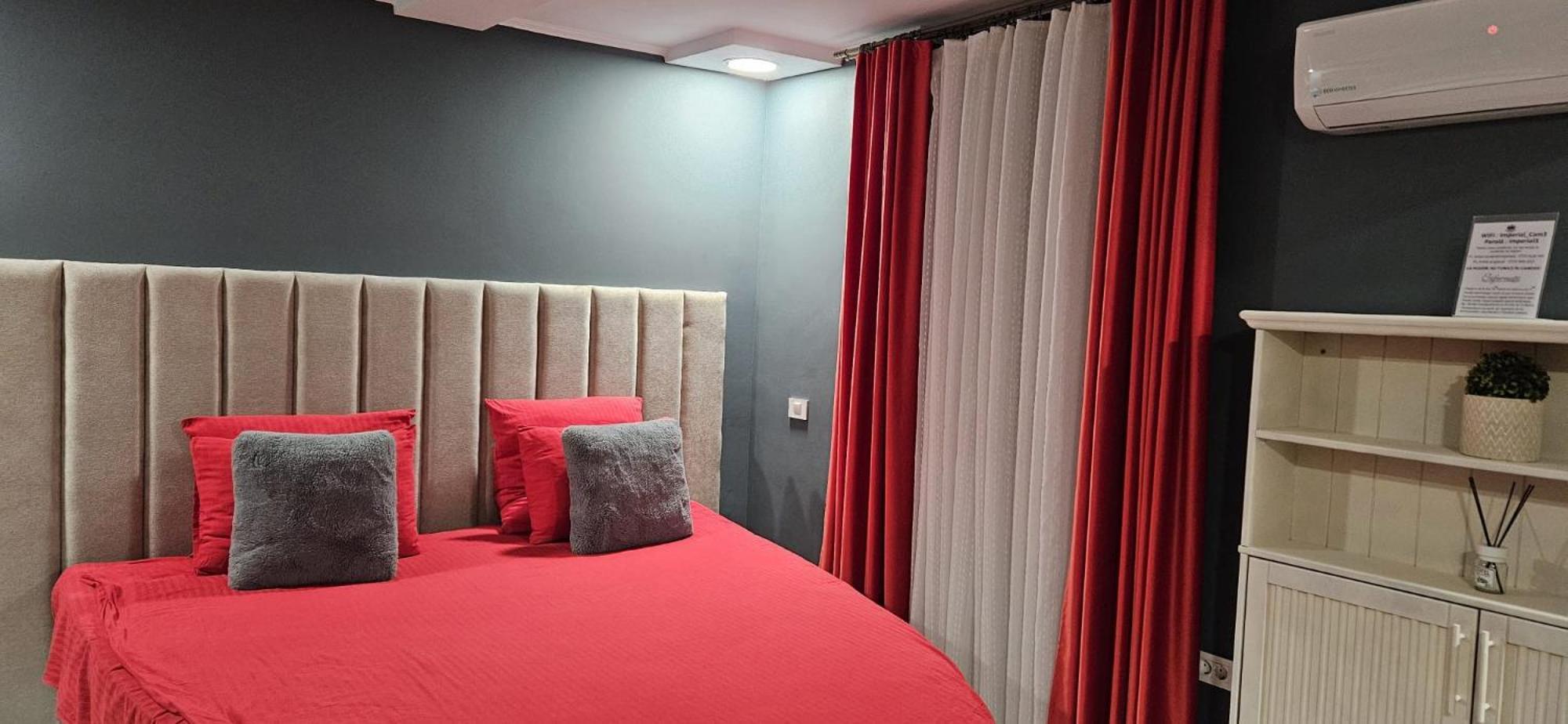 Imperial Rooms - Ultracentral - Jacuzzi Cu Hidromasaj Oradea Buitenkant foto